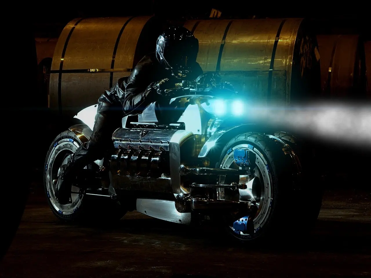 snelste motor ter wereld: dodge tomahawk. 